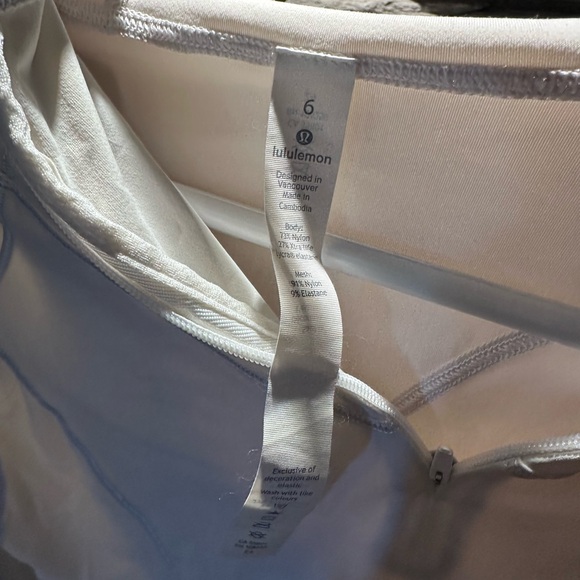 Lululemon Sweater - Picture 4 of 4